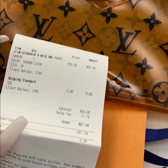 Last 1! - Authentic Louis Vuitton Monogram Clear Clutch Pouch ⚠️ with NO BOX ⚠️ - Picture 11 of 11